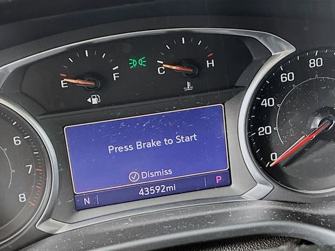 Certified 2021 GMC Acadia SLT w/ Trailering Package image 11