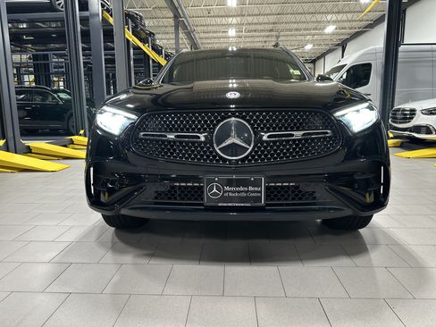 Certified 2025 Mercedes-Benz GLC 350e 4MATIC image 8