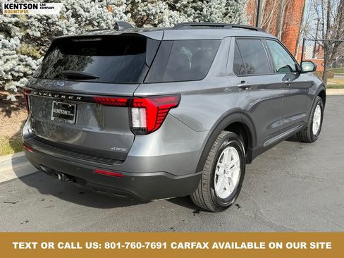 Used 2025 Ford Explorer Active image 8