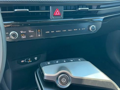 New 2025 Kia EV6 Wind AWD/4WD image 20