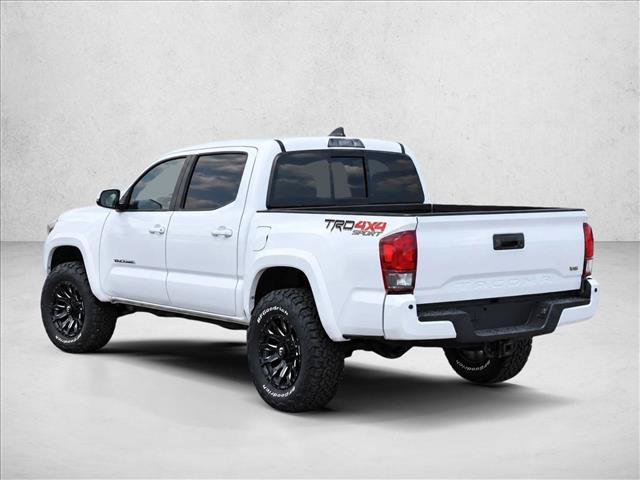 Used 2017 Toyota Tacoma TRD Sport w/ Premium & Technology Package AWD/4WD image 5