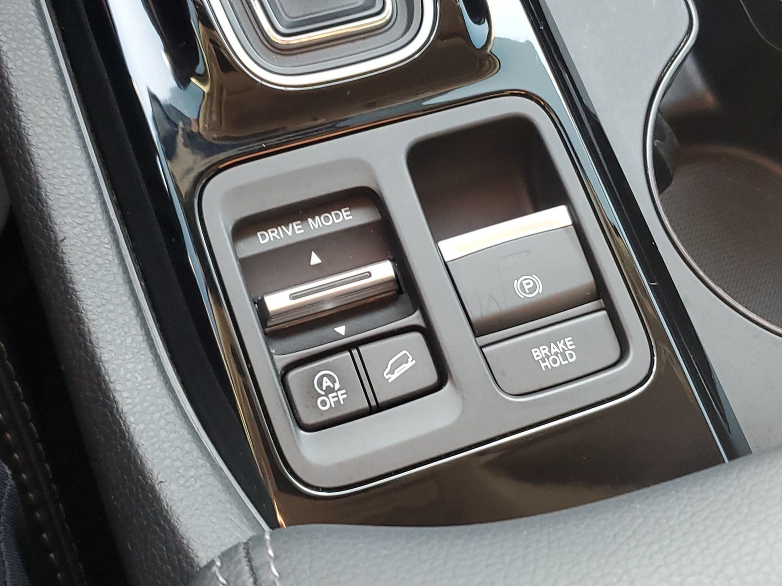 Used 2024 Honda Pilot EX-L image 32