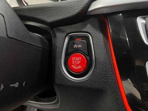 Used 2017 BMW 340i xDrive Sedan AWD/4WD image 19