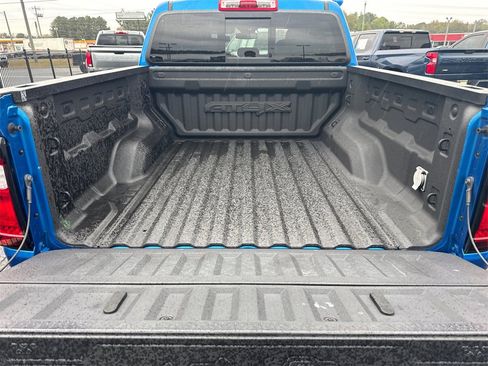 Certified 2024 GMC Canyon AT4X image 19