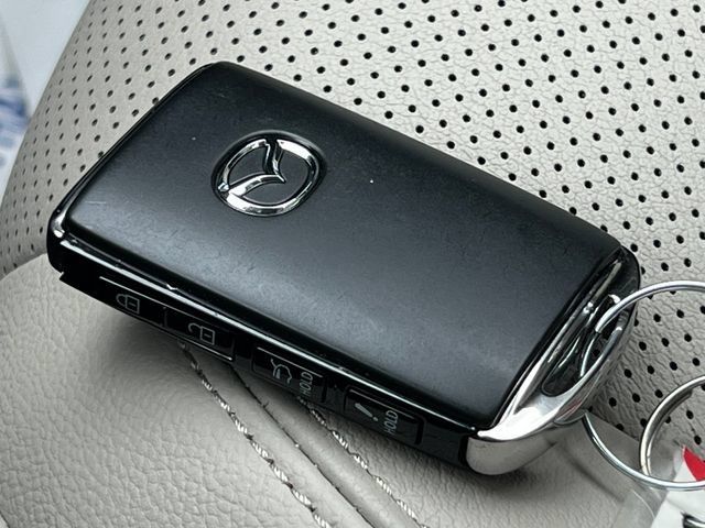 Used 2025 MAZDA CX-90 Plug-In Hybrid w/Premium Sport AWD/4WD image 33