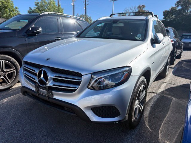 Used 2019 Mercedes-Benz GLC 350e 4MATIC image 1