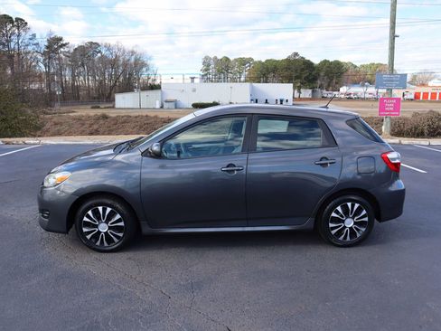 Used 2009 Toyota Matrix image 7