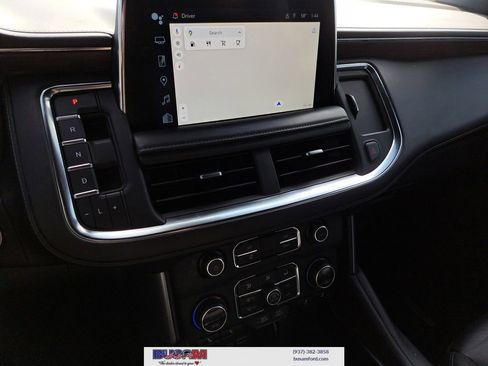 Used 2023 Chevrolet Suburban LT image 17