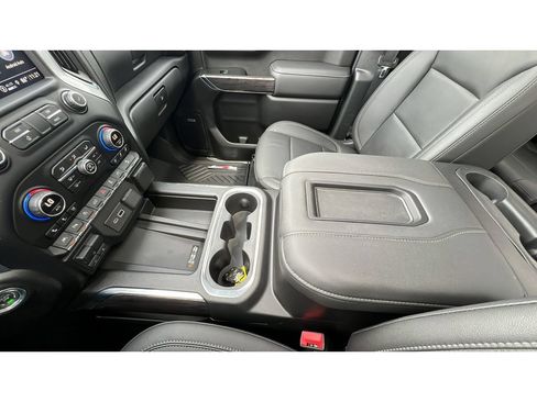 Certified 2021 Chevrolet Silverado 1500 LTZ w/ LTZ Premium Package AWD/4WD image 20