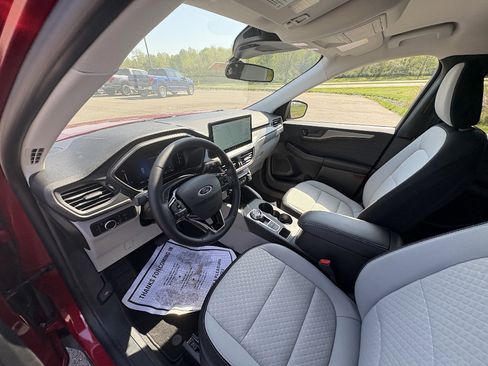 New 2026 Ford Escape Active w/ Tech Pack #1 AWD/4WD image 31