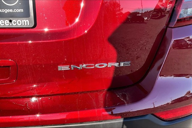 Used 2021 Buick Encore Preferred w/ Safety Package FWD image 24