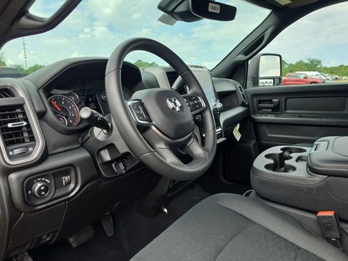 New 2026 RAM 2500 Tradesman AWD/4WD image 11