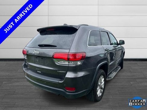Used 2021 Jeep Grand Cherokee Laredo X AWD/4WD image 2