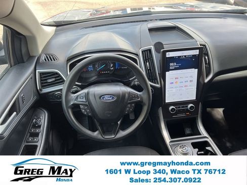 Used 2021 Ford Edge SE FWD image 19