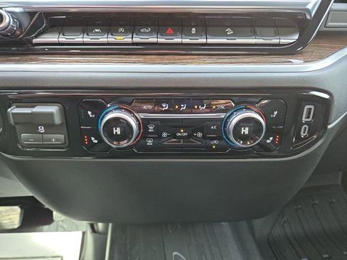 New 2026 GMC Sierra 1500 SLE w/ X31 Off-Road Package image 23