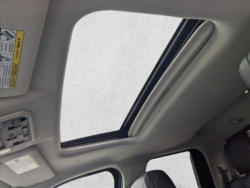 Used 2023 Toyota Tundra Limited image 15