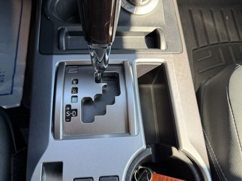 Used 2022 Toyota 4Runner Limited image 26