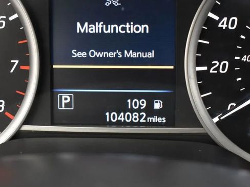 Used 2019 Nissan Sentra SV FWD image 26