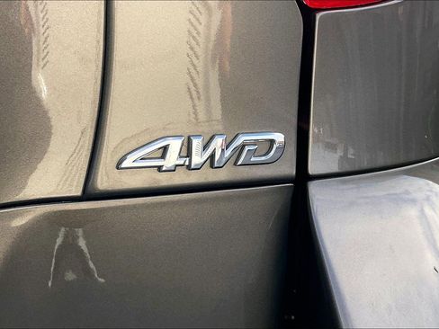 Used 2012 Toyota RAV4 4WD image 13