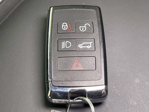 Used 2020 Volvo V60 T5 Cross Country AWD/4WD image 81