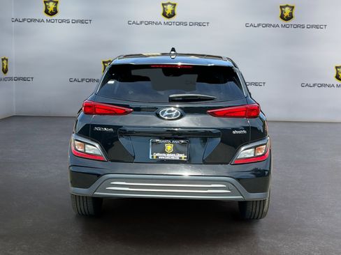 Used 2023 Hyundai Kona SE w/ Cargo Package image 6