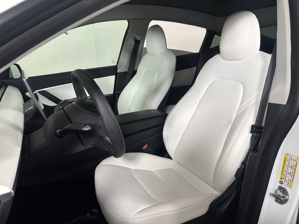 Used 2021 Tesla Model Y Long Range AWD/4WD image 16