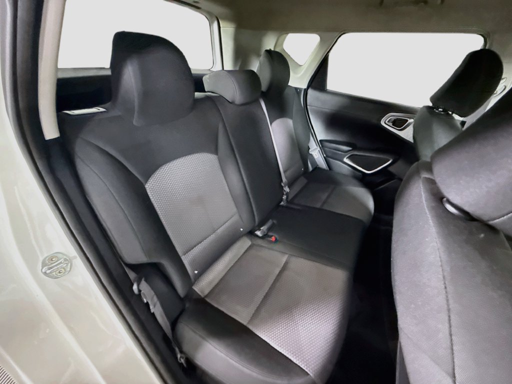 Used 2021 Kia Soul LX FWD image 27
