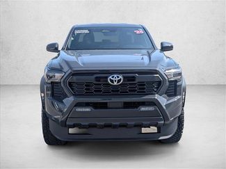 Used 2025 Toyota Tacoma TRD Off-Road AWD/4WD video 2