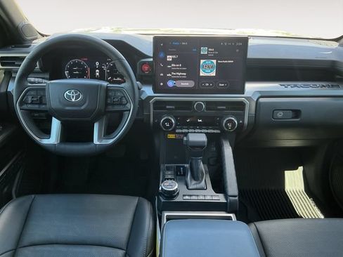 Certified 2024 Toyota Tacoma TRD Off-Road w/ TRD Off Road Premium Package AWD/4WD image 10
