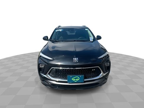 Certified 2024 Buick Encore GX Sport Touring FWD image 3