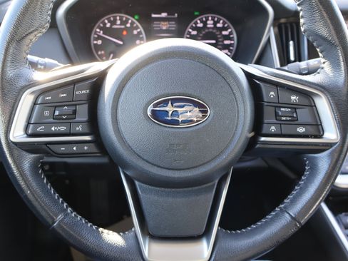 Used 2023 Subaru Outback Limited image 31
