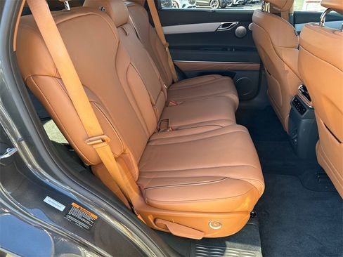 New 2025 Genesis GV80 2.5T Prestige image 15