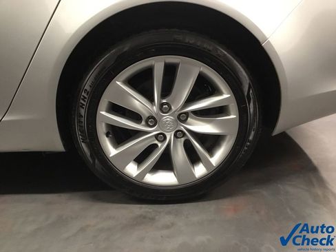Used 2015 Buick Regal AWD image 18