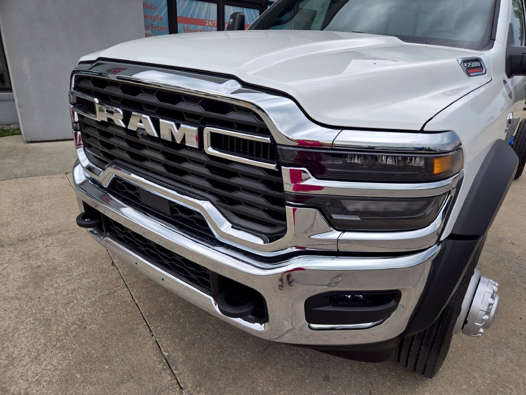 New 2026 RAM 5500 Tradesman w/ Chrome Appearance Group AWD/4WD image 16