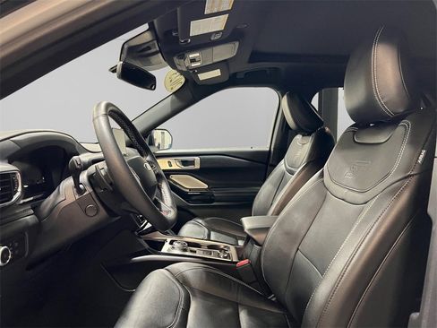 Used 2023 Ford Explorer ST w/ Technology Package image 24