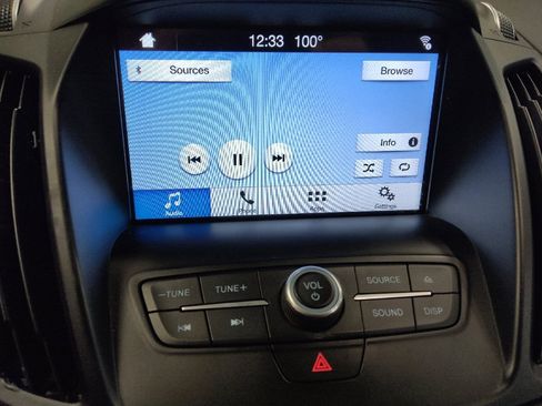 Used 2018 Ford Escape SE w/ SE Sync 3 Package FWD image 25
