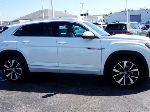 New 2026 Volkswagen Atlas Cross Sport SEL Premium R-Line AWD/4WD image 3