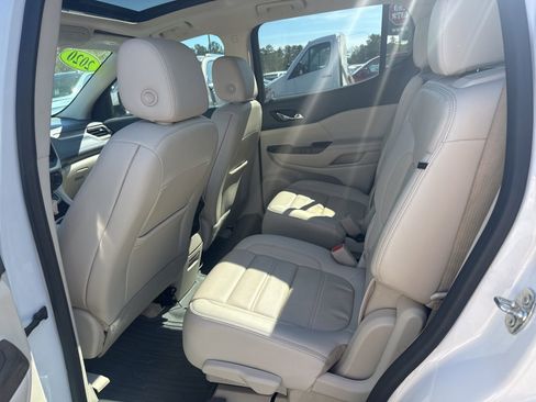 Used 2020 GMC Acadia Denali w/ Technology Package image 18