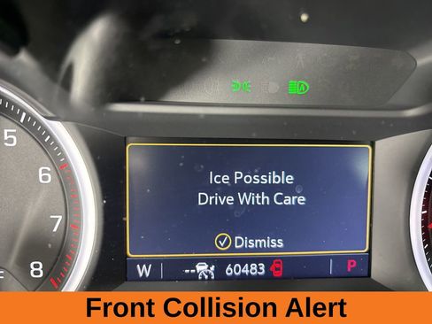 Used 2021 Chevrolet TrailBlazer ACTIV w/ Technology Package image 13