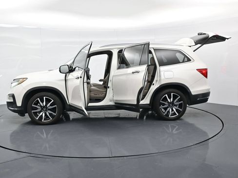 Used 2019 Honda Pilot Elite image 18