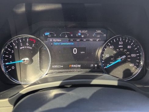 Used 2021 Ford Expedition Limited image 12