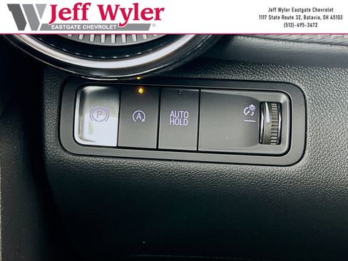 New 2026 Chevrolet Equinox LT FWD image 14