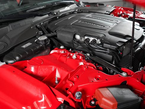 Used 2014 Jaguar F-TYPE S RWD image 40