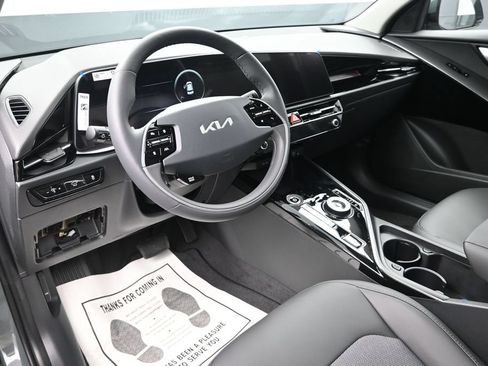 New 2026 Kia Niro Wind w/ Wind Preserve Package FWD image 12
