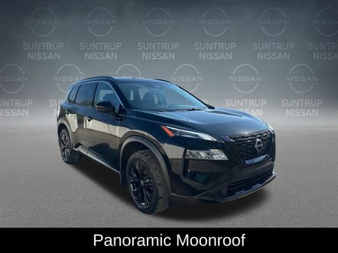 Used 2023 Nissan Rogue SV w/ SV Premium B Package image 10