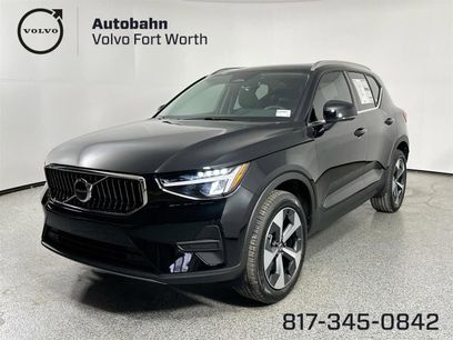New 2025 Volvo XC40 B5 Core w/ Protection Package Premier