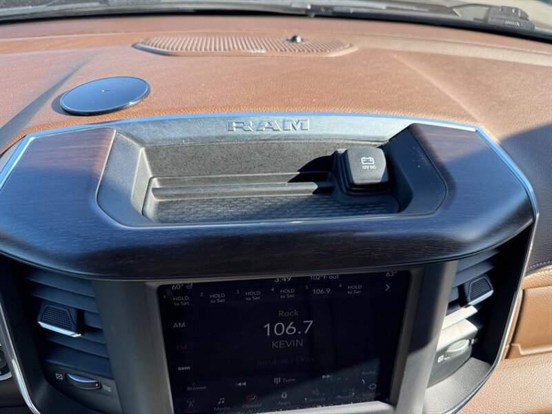 Used 2021 RAM 1500 Laramie AWD/4WD image 58