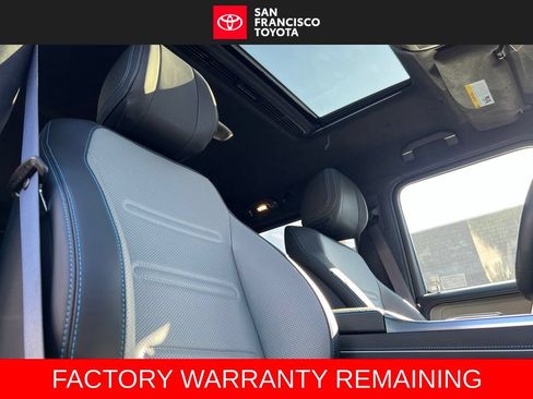 Used 2025 Mercedes-Benz G 580 w/ EQ Technology image 22