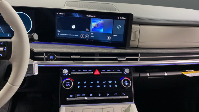 New 2027 Hyundai Santa Fe Limited AWD/4WD image 13