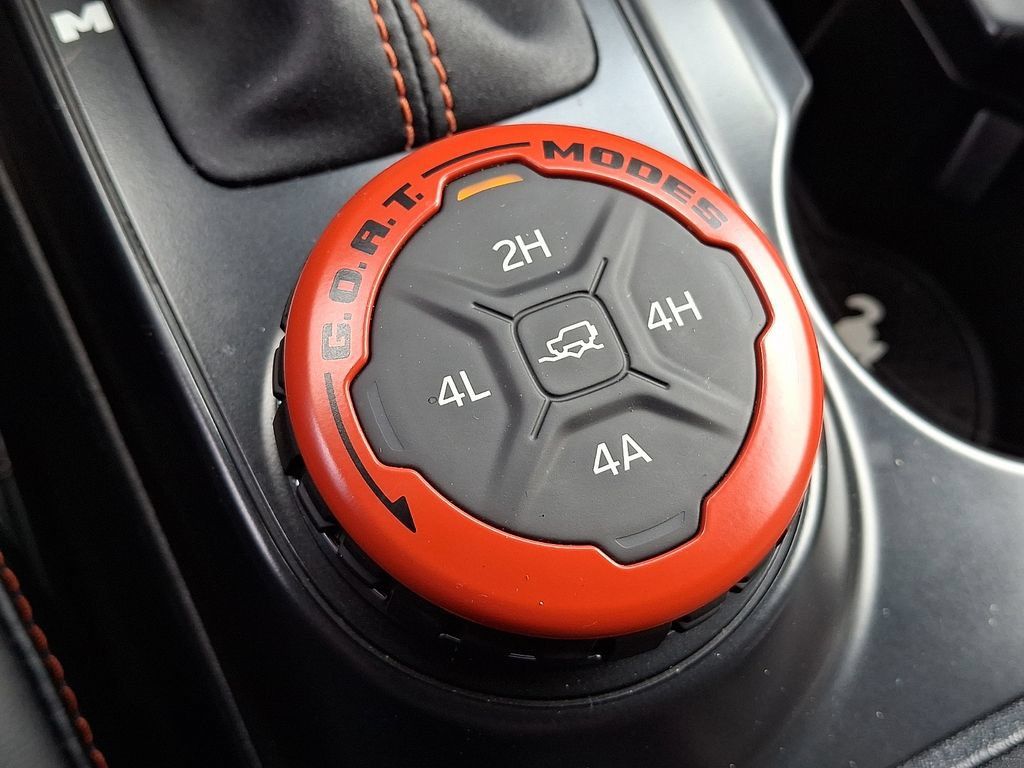 Used 2024 Ford Bronco Raptor AWD/4WD image 24